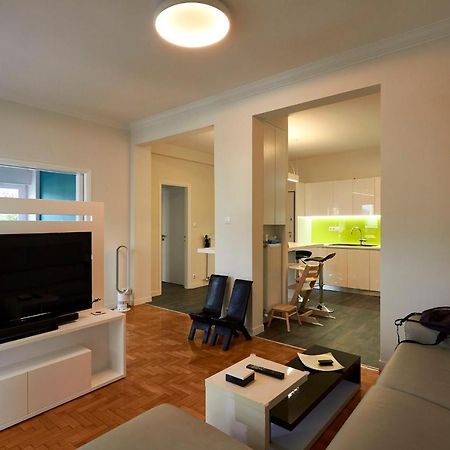 Fully Renovated, Family-Friendly Apartment, Next To A Huge Green Park, In Athens Center Exterior foto